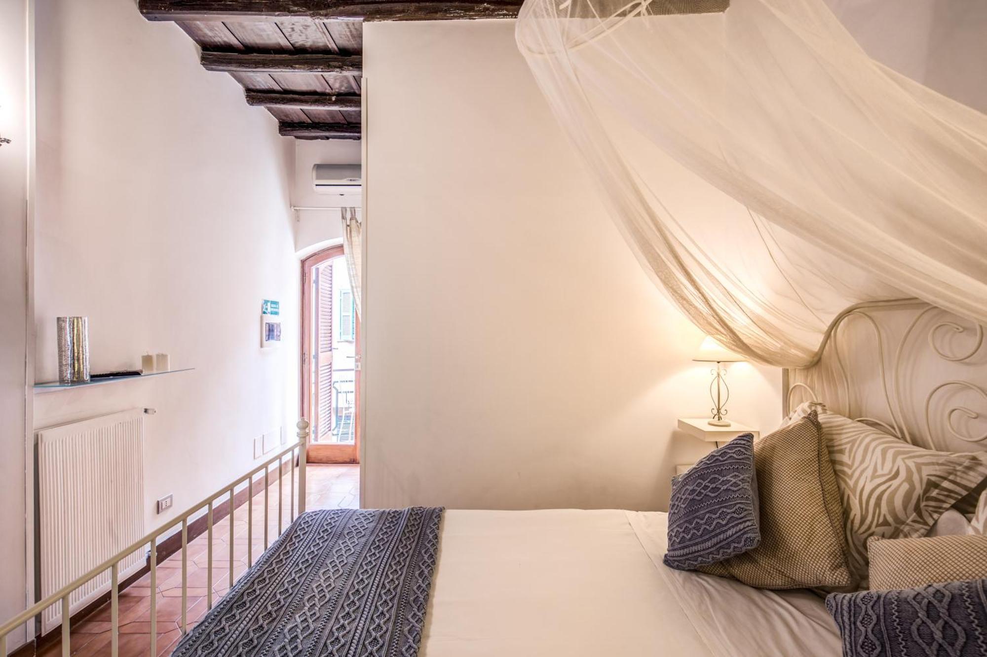 Elegant Apartment Behind The Colosseum Rome Luaran gambar