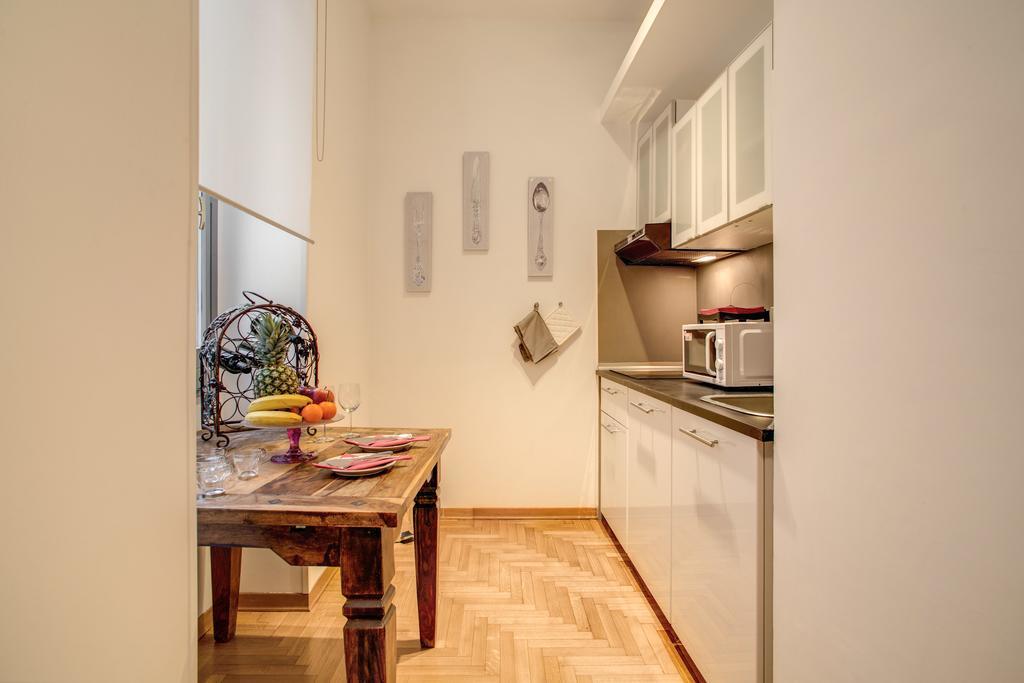 Elegant Apartment Behind The Colosseum Rome Luaran gambar