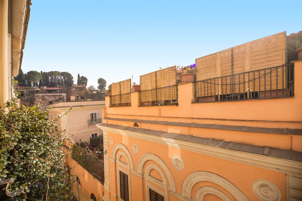 Elegant Apartment Behind The Colosseum Rome Luaran gambar