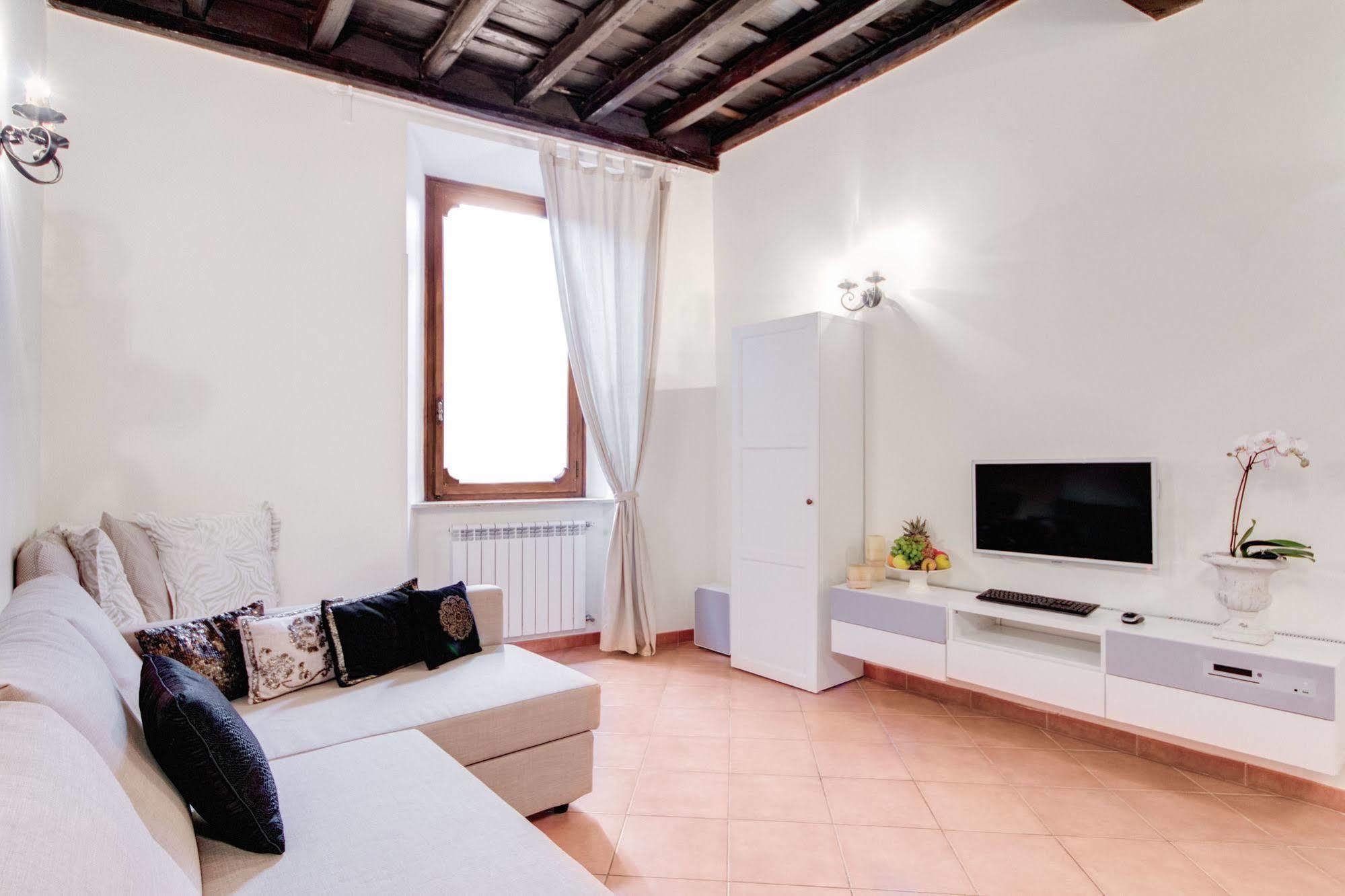 Elegant Apartment Behind The Colosseum Rome Luaran gambar