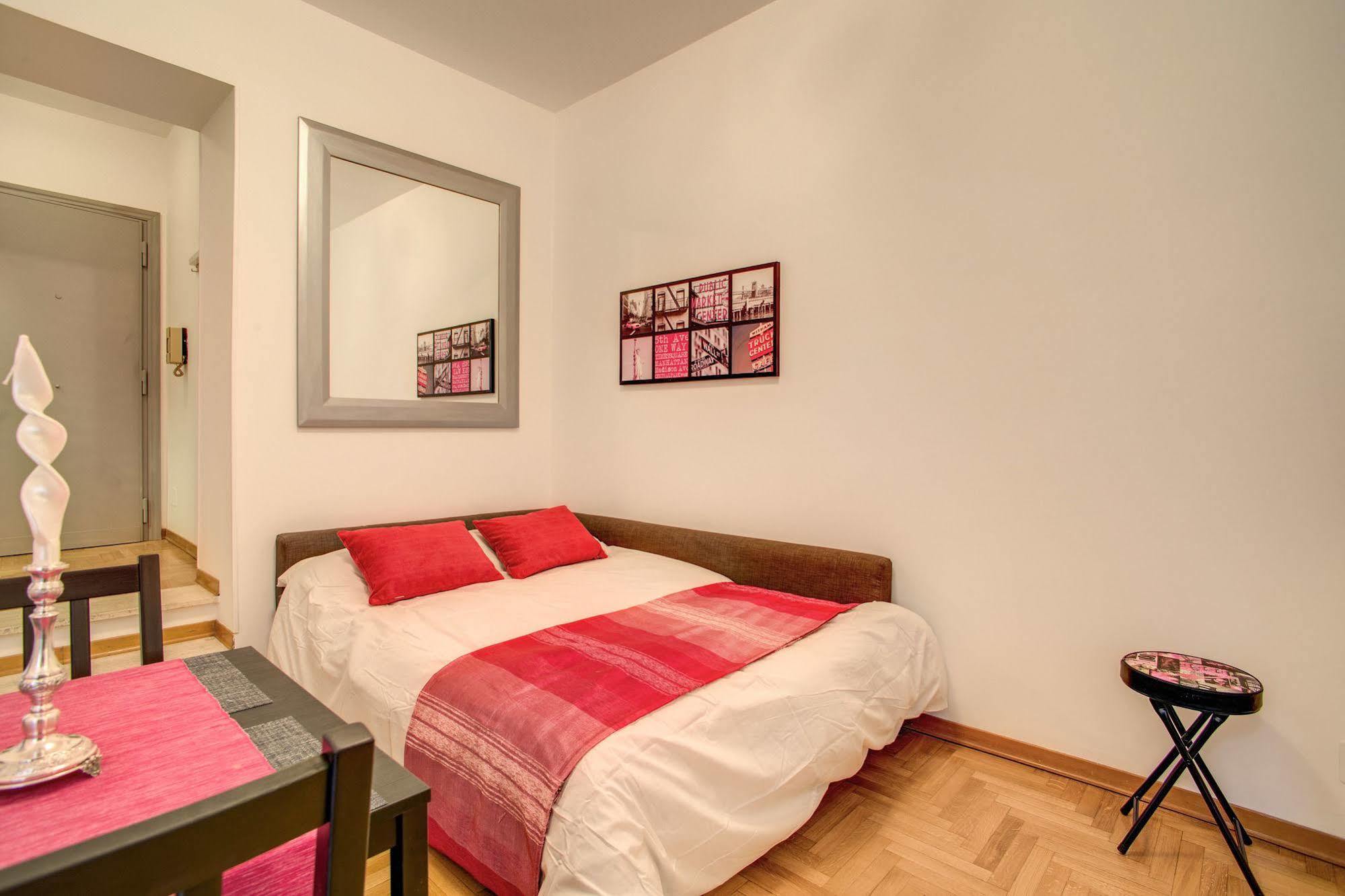 Elegant Apartment Behind The Colosseum Rome Luaran gambar