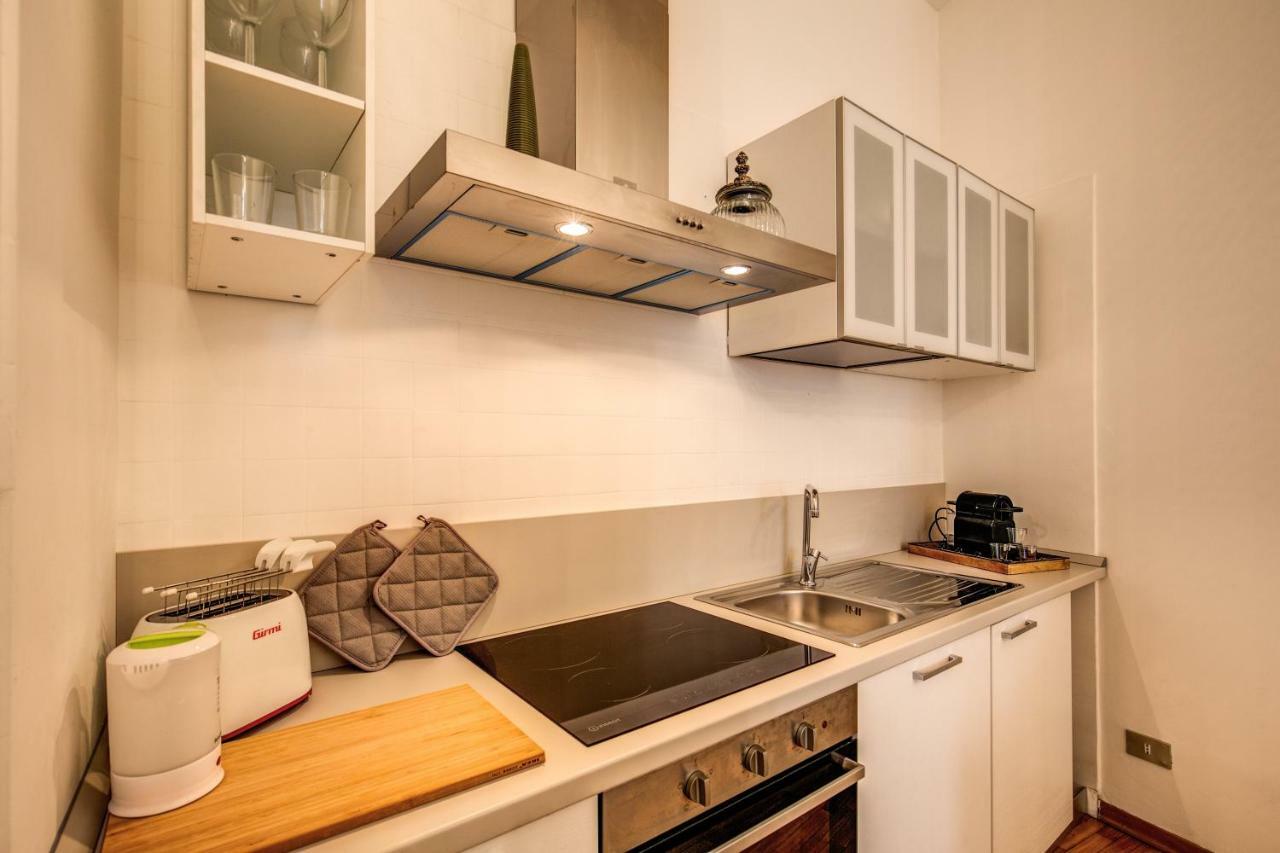 Elegant Apartment Behind The Colosseum Rome Luaran gambar